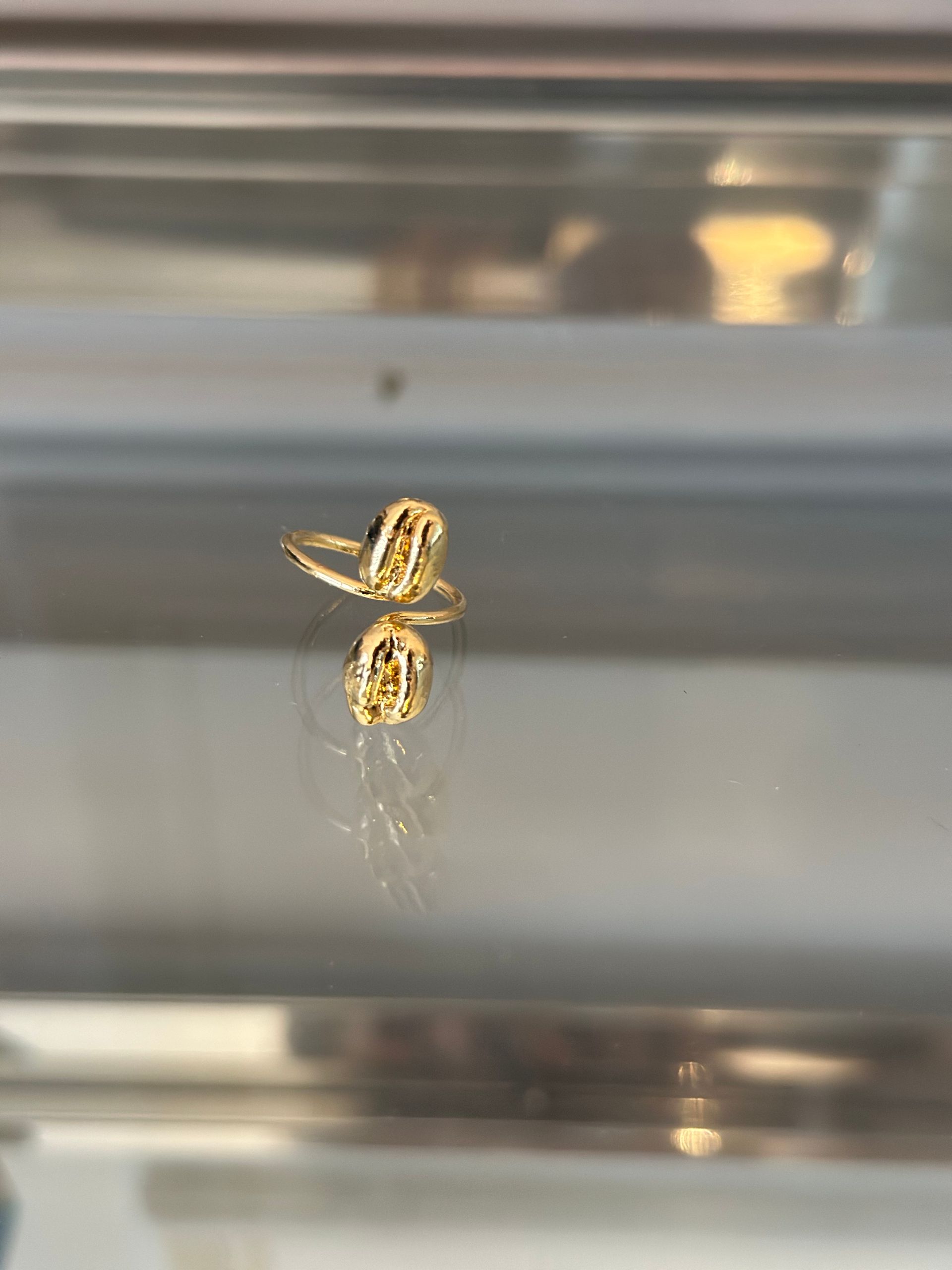 COFFEE BEAN SPIRAL RING - GOLD