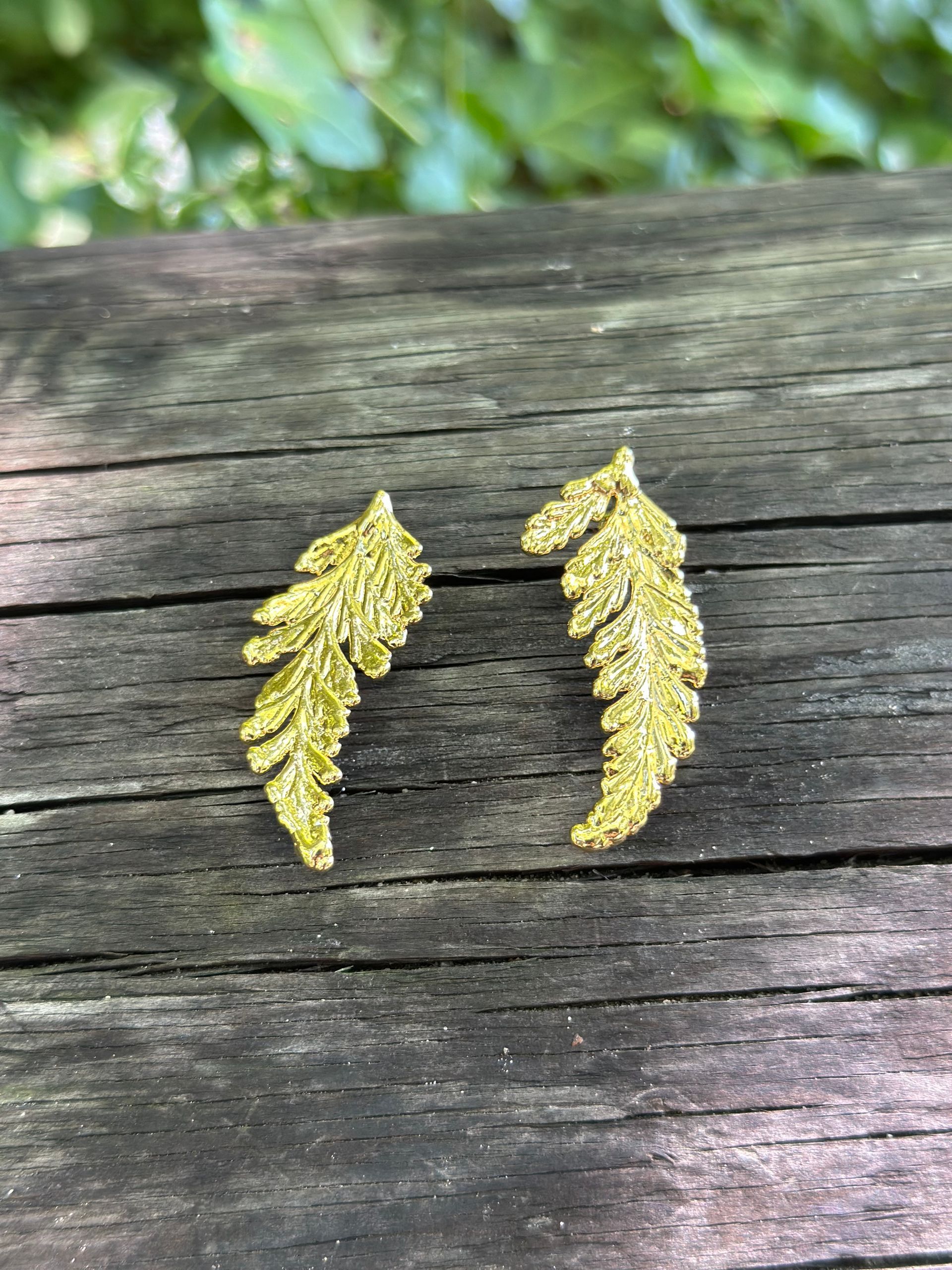 MINI ERRING PORTUGUESE LACE MAIDENHAIR FERN - GOLD