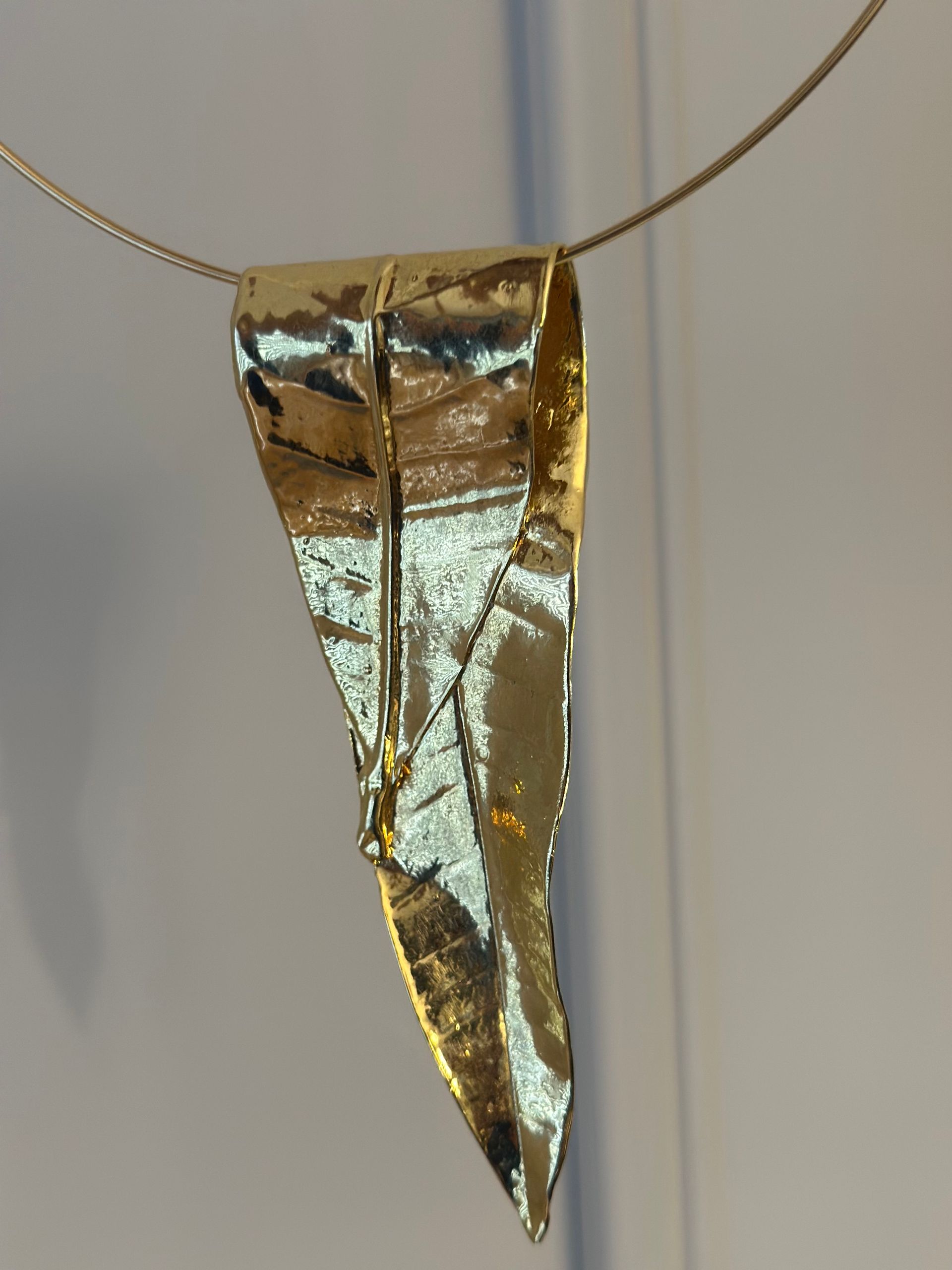 Mango Leaf Necklace - Gold