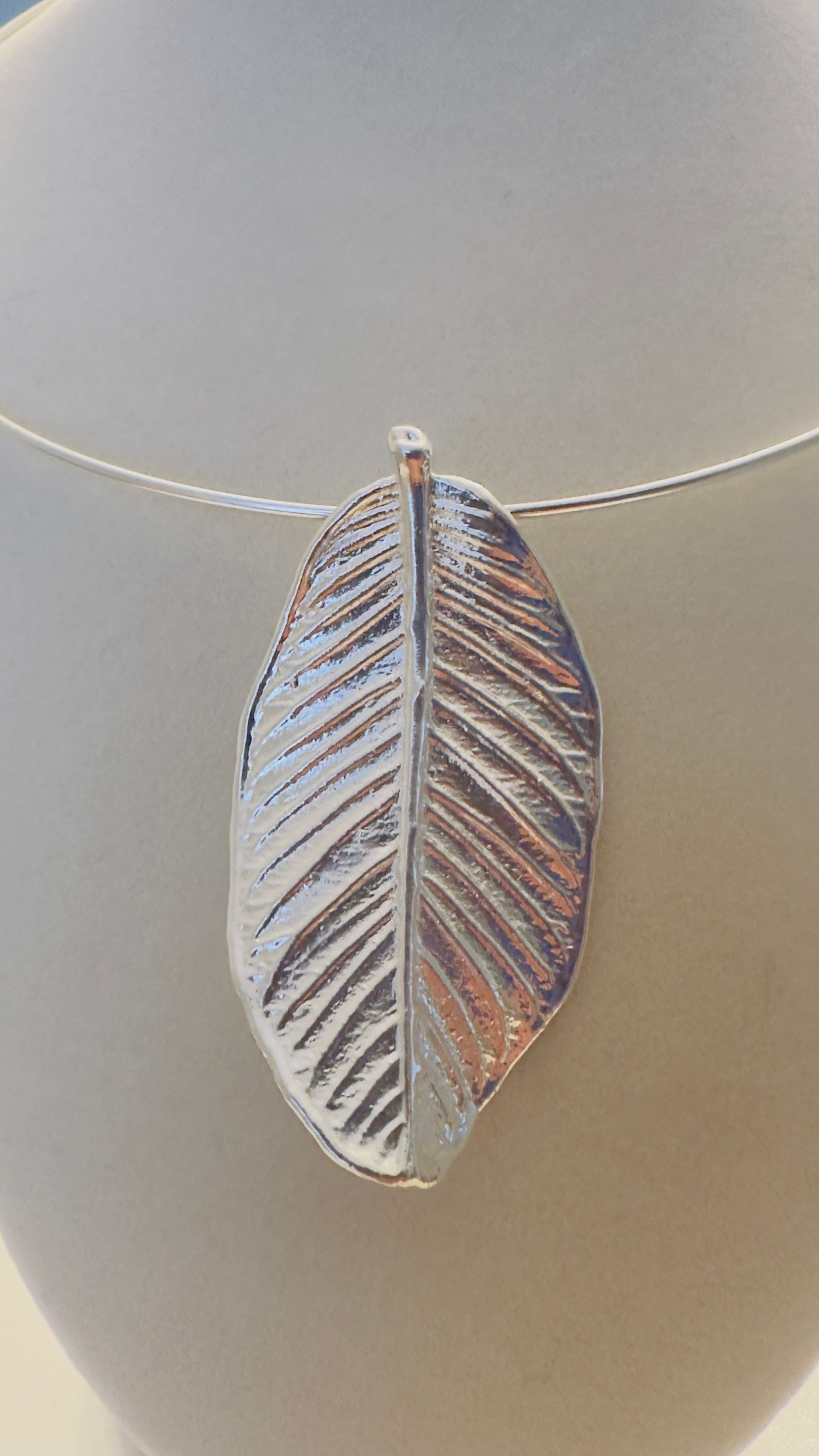 Guava Leaf Pendant / Colar - Silver