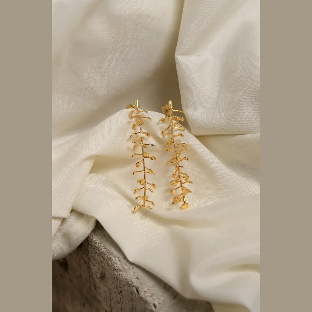Lavender Earring - Gold