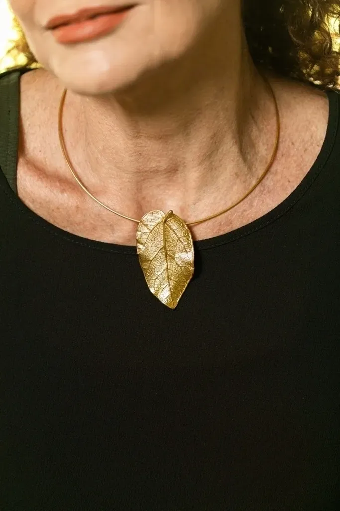 Hera Necklace Gold