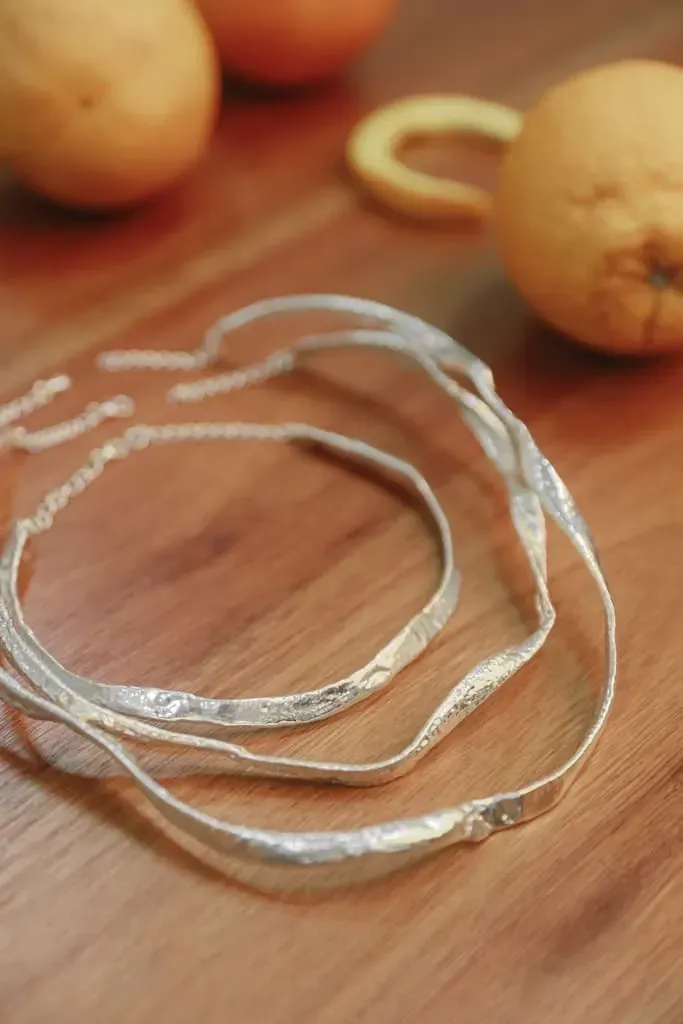 Orange Strip Necklace -Silver