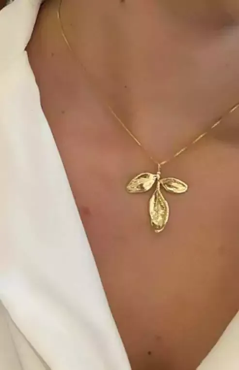 Rue Pendant - Gold