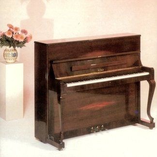pianoforte in legno scuro