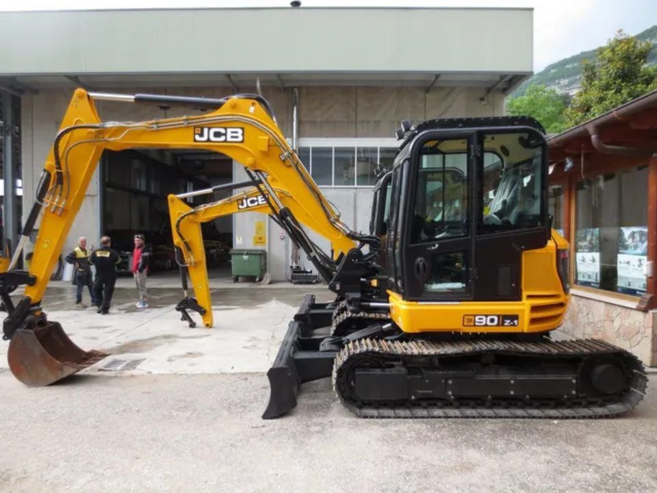 macchinario lavori tecnici