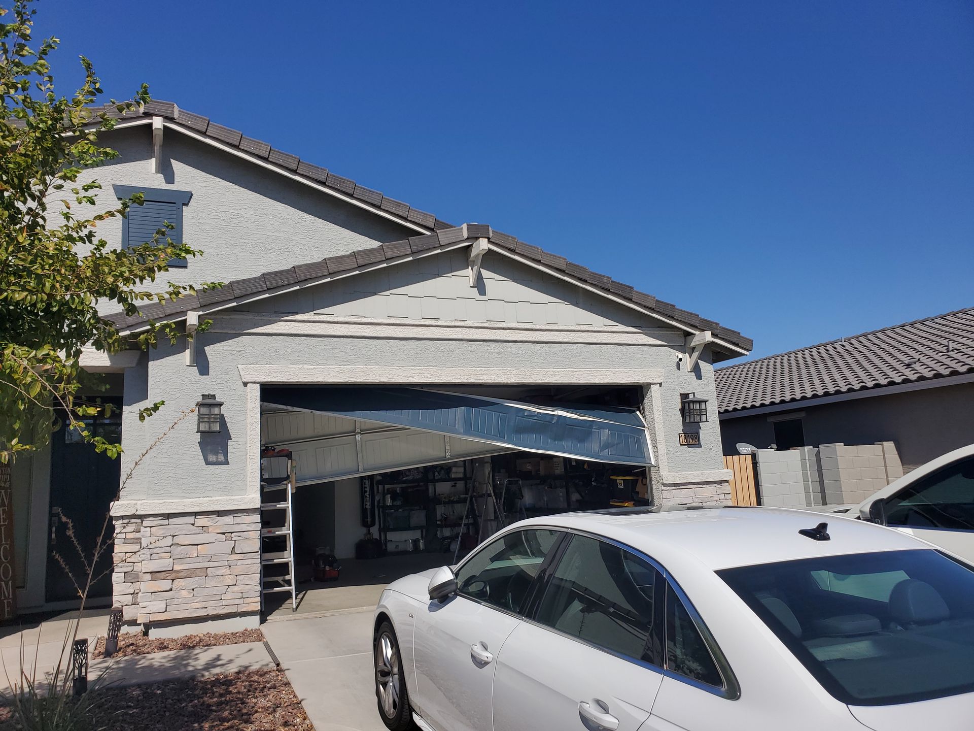 Affordable-garage-door-repair-ajo-az