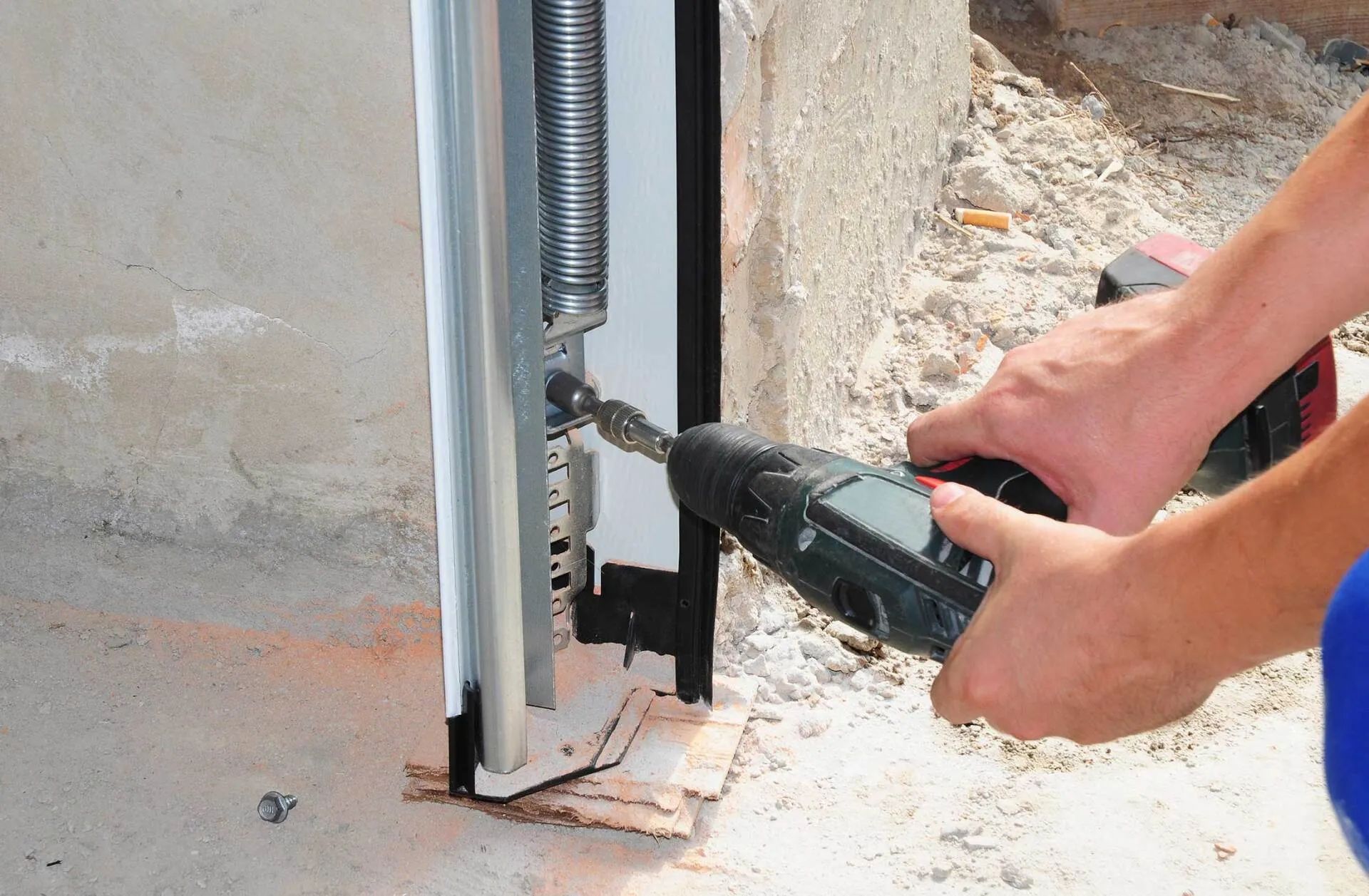 Garage Door Maintenance Scottsdale AZ