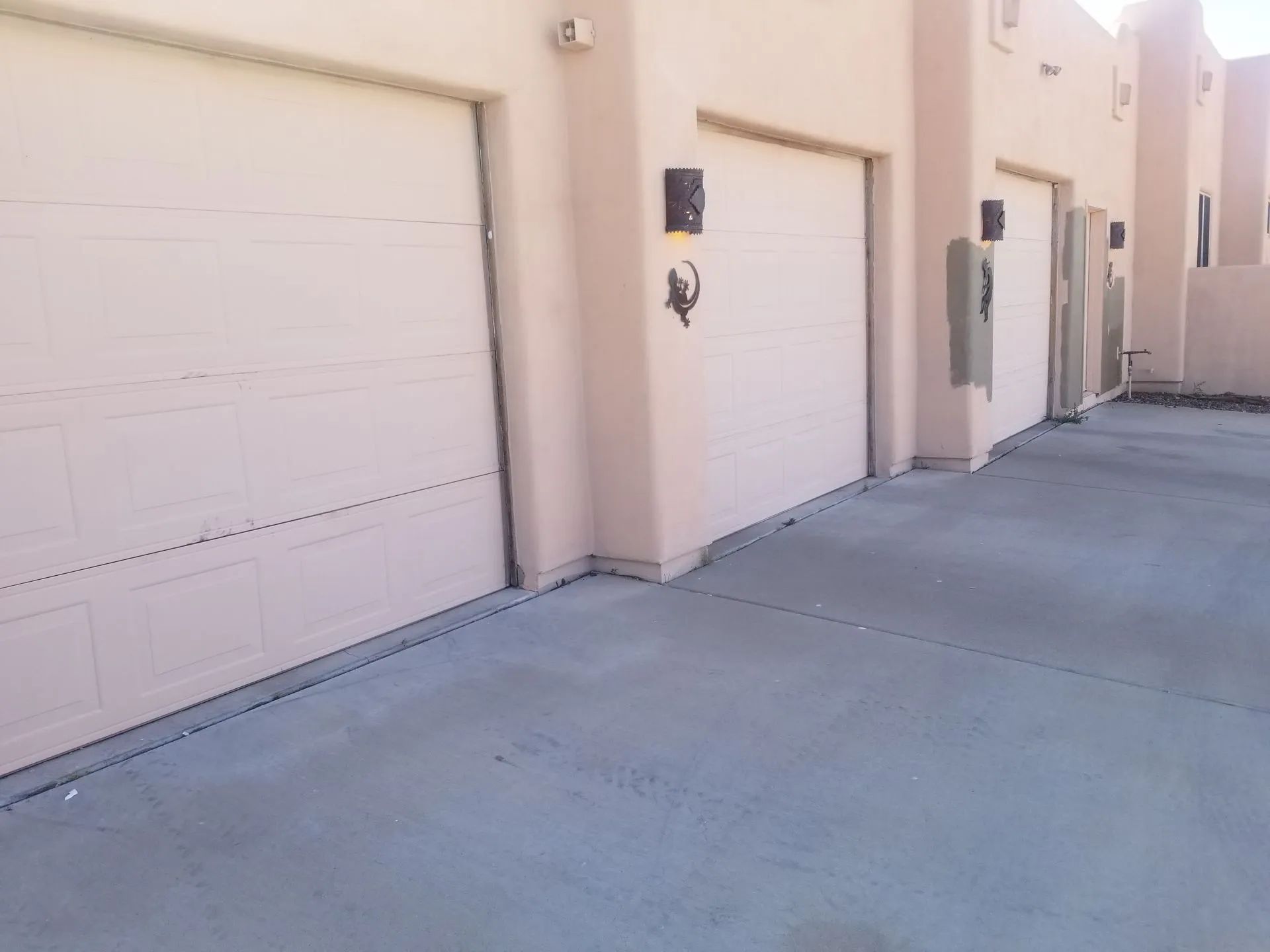 garage door repair Buckeye az before