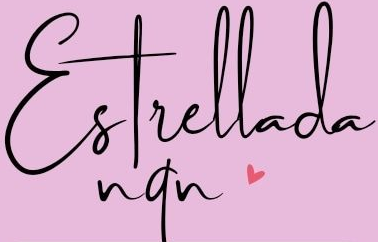 “Estrellada” en letra cursiva negra sobre fondo rosa, con un pequeño corazón rojo.
