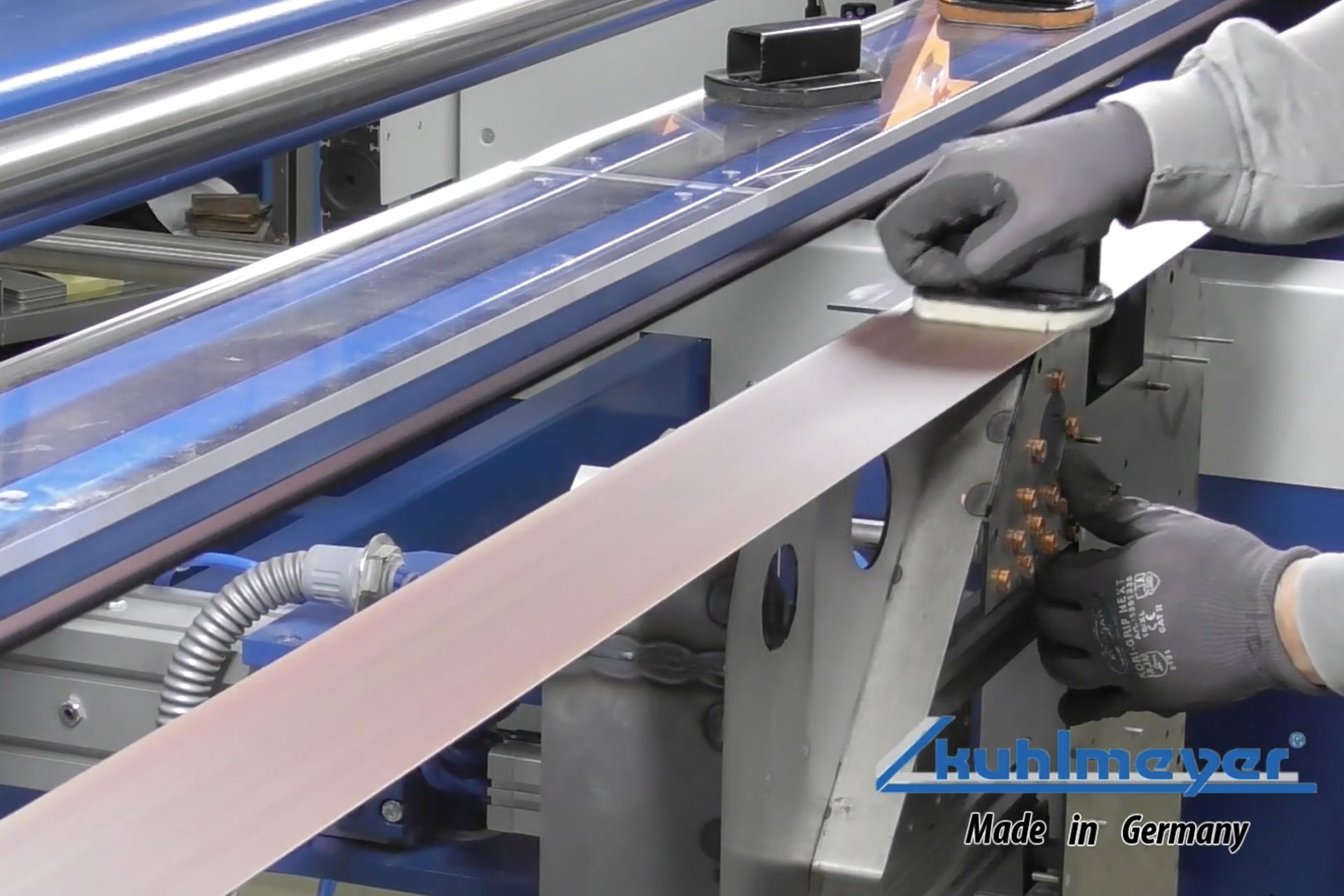satinare acciaio inox