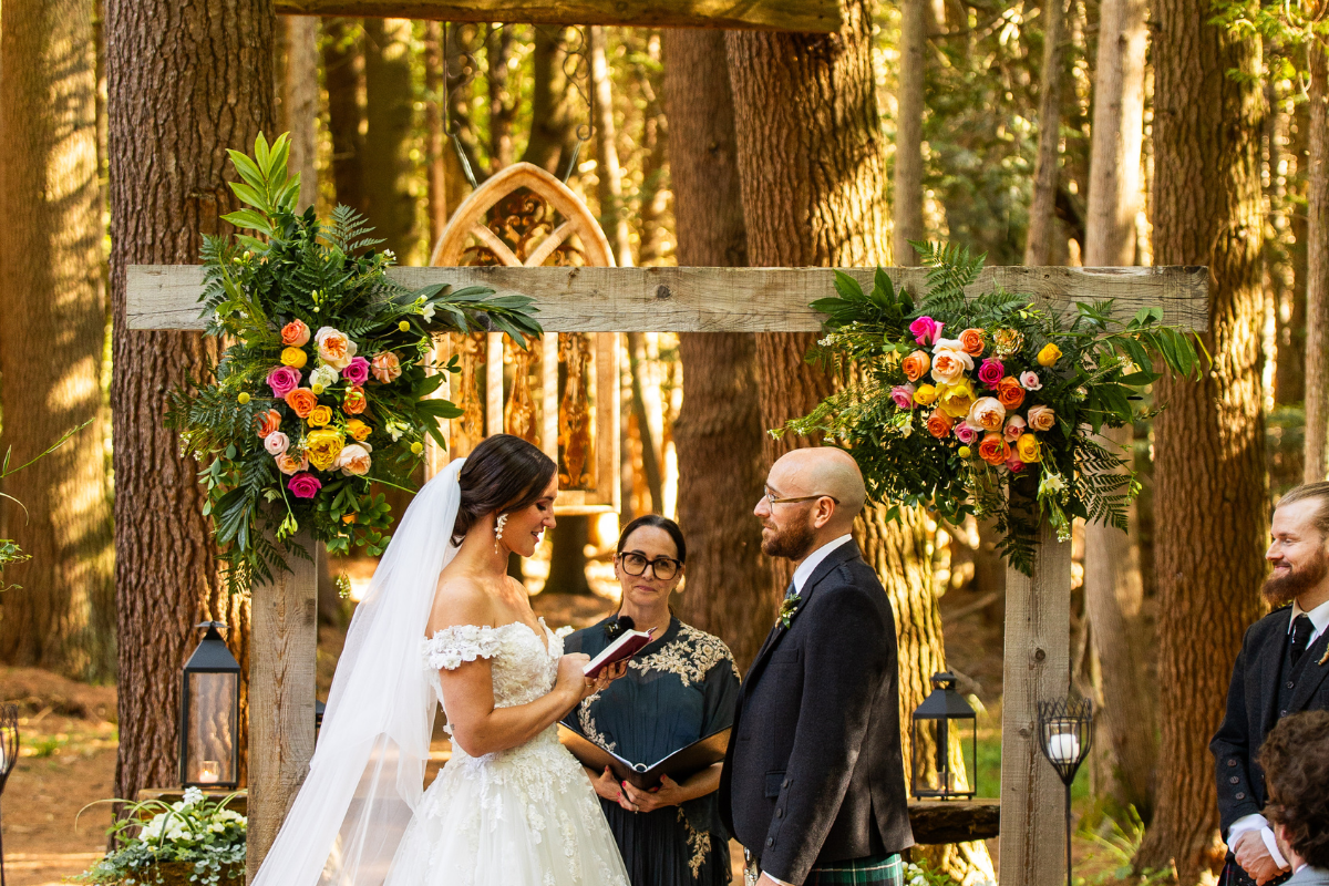 Glamping wedding at whispering springs
