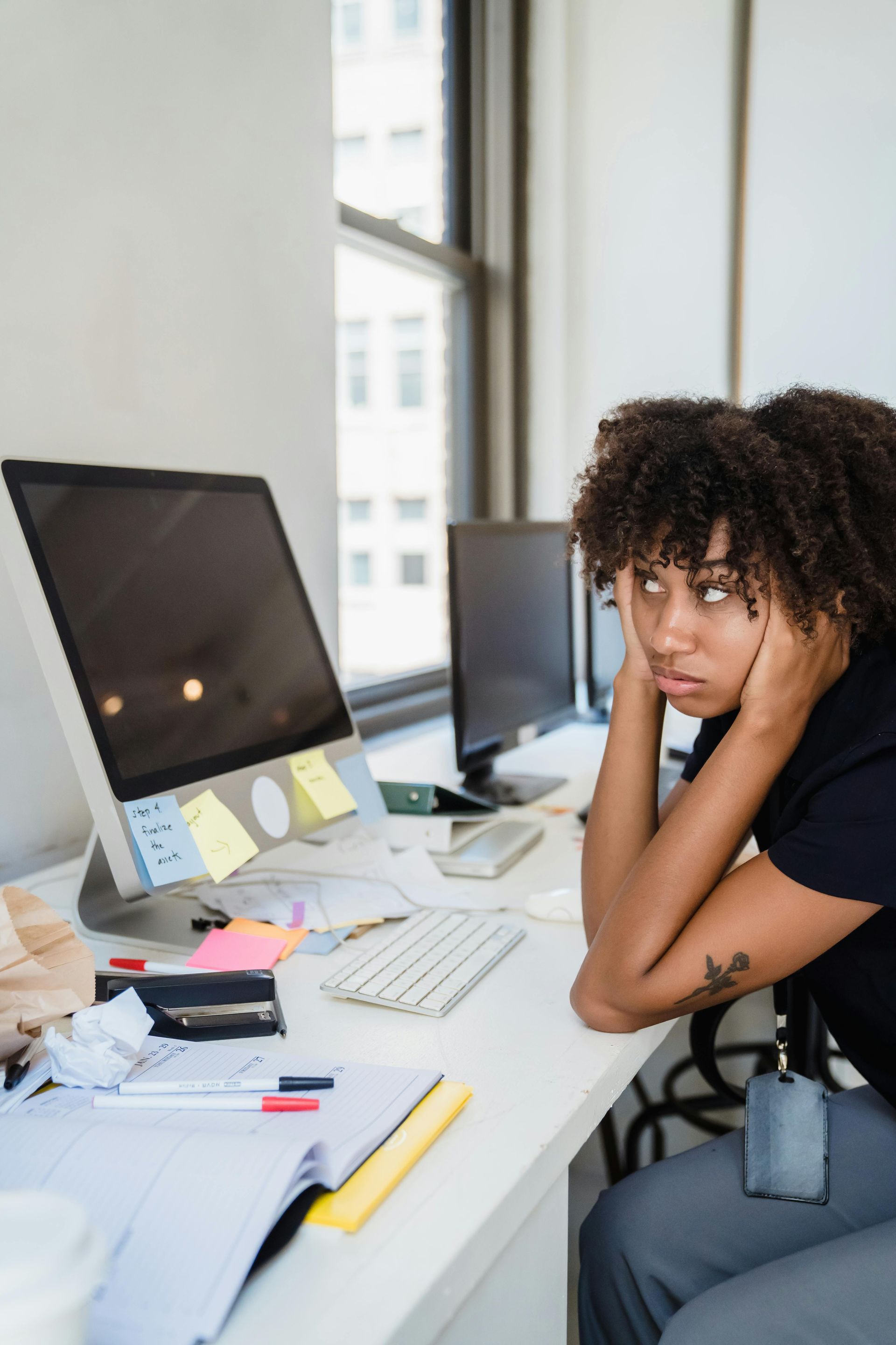 6 Signs Low Trust Is Draining Your Team's Energy