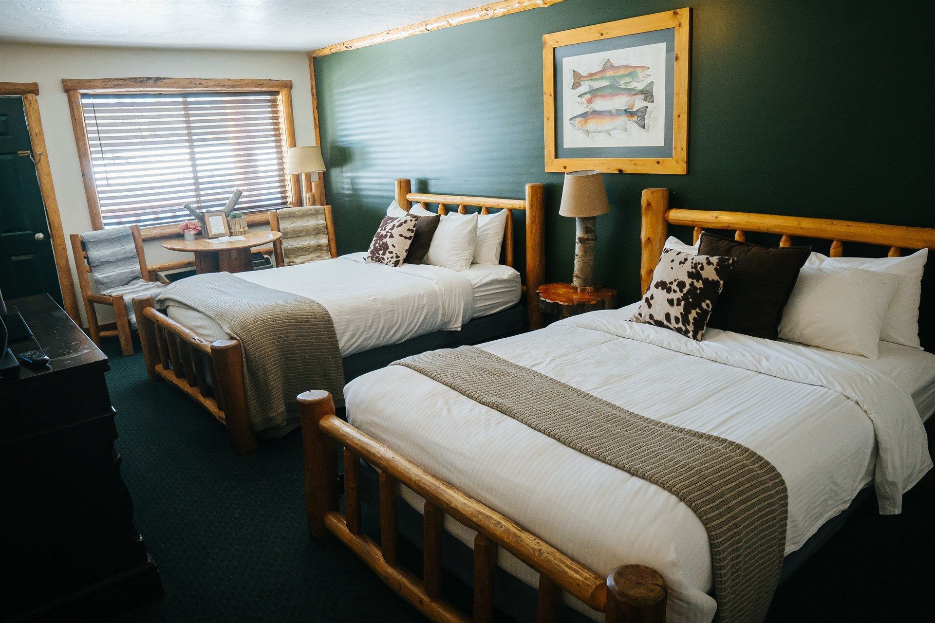 Anglers Lodge Room