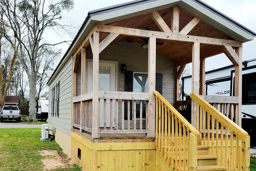 Theodore Alabama Cabin Rental at Winners Circle RV Resort