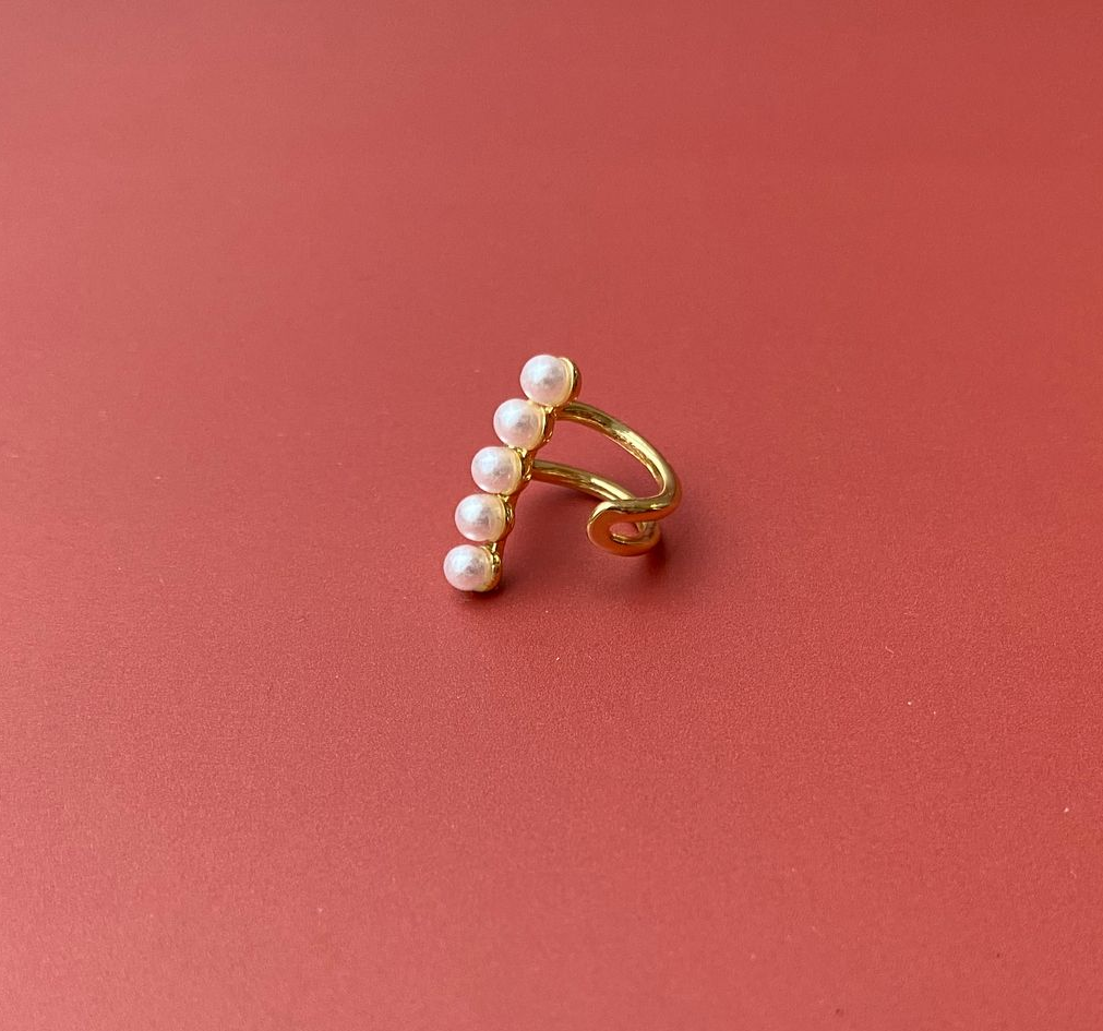 Pearls please