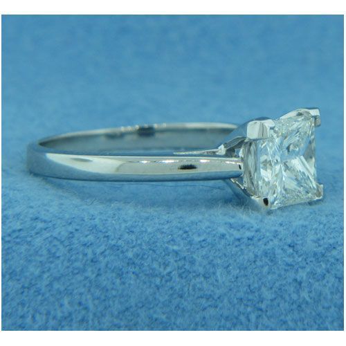AFS-0005 Solitaire Engagement Ring