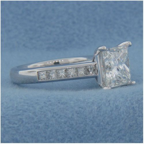 AFS-0123 Diamond Engagement Ring