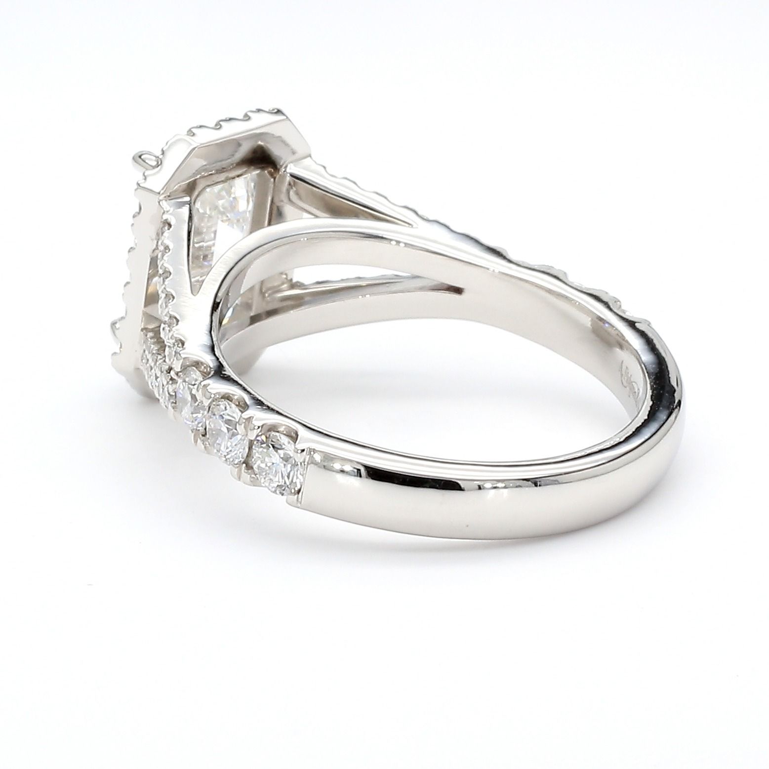 AFS-0245 Diamond Engagement Ring