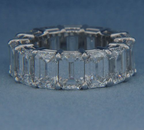 WB2643 Diamond Wedding Ring