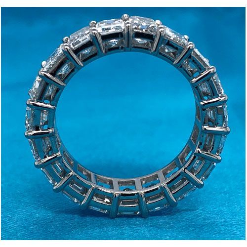 WB2699 Diamond Wedding Ring