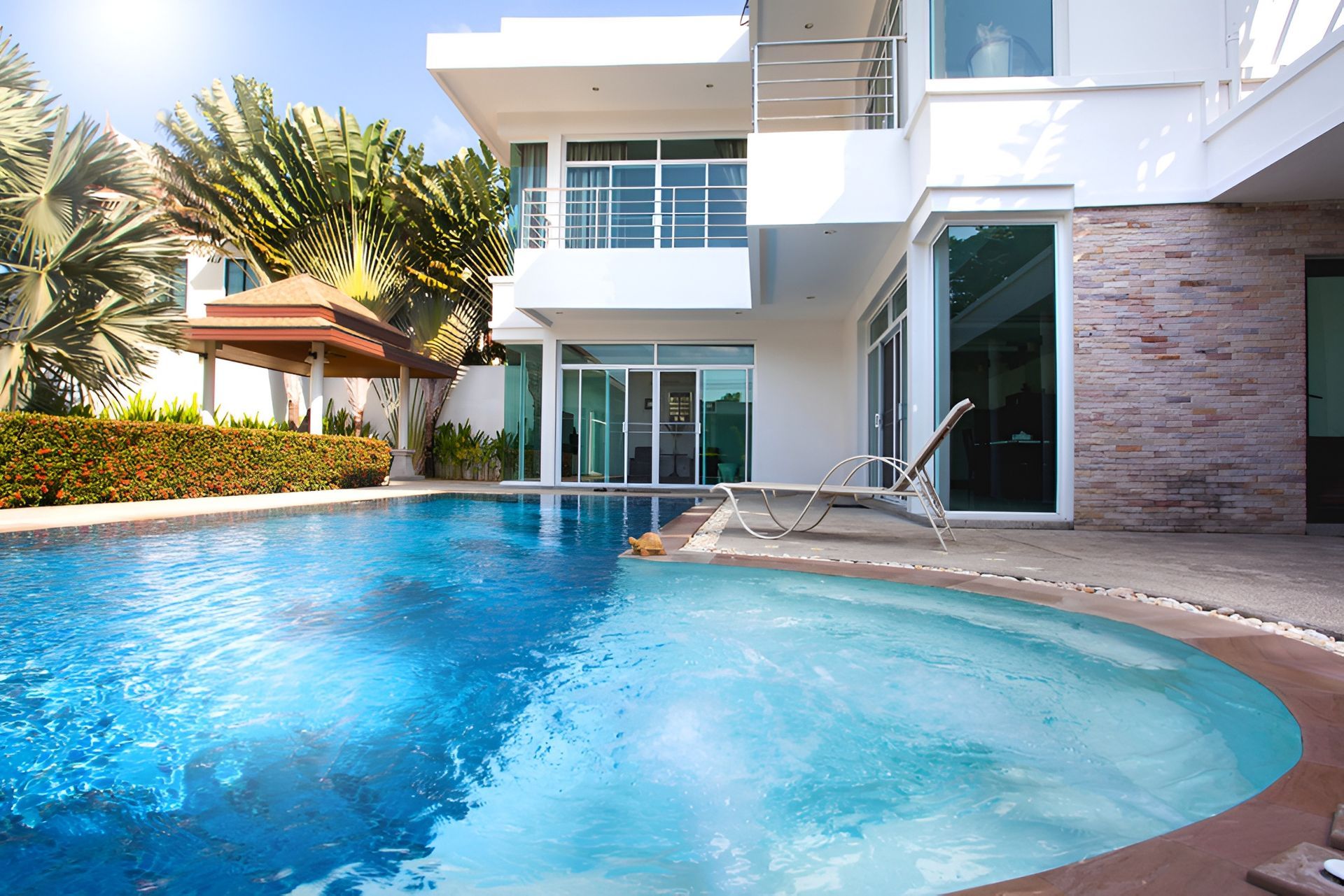White Modern House With Pool — Landsborough Pool Supplies & Service in Sunshine Coast, QLD