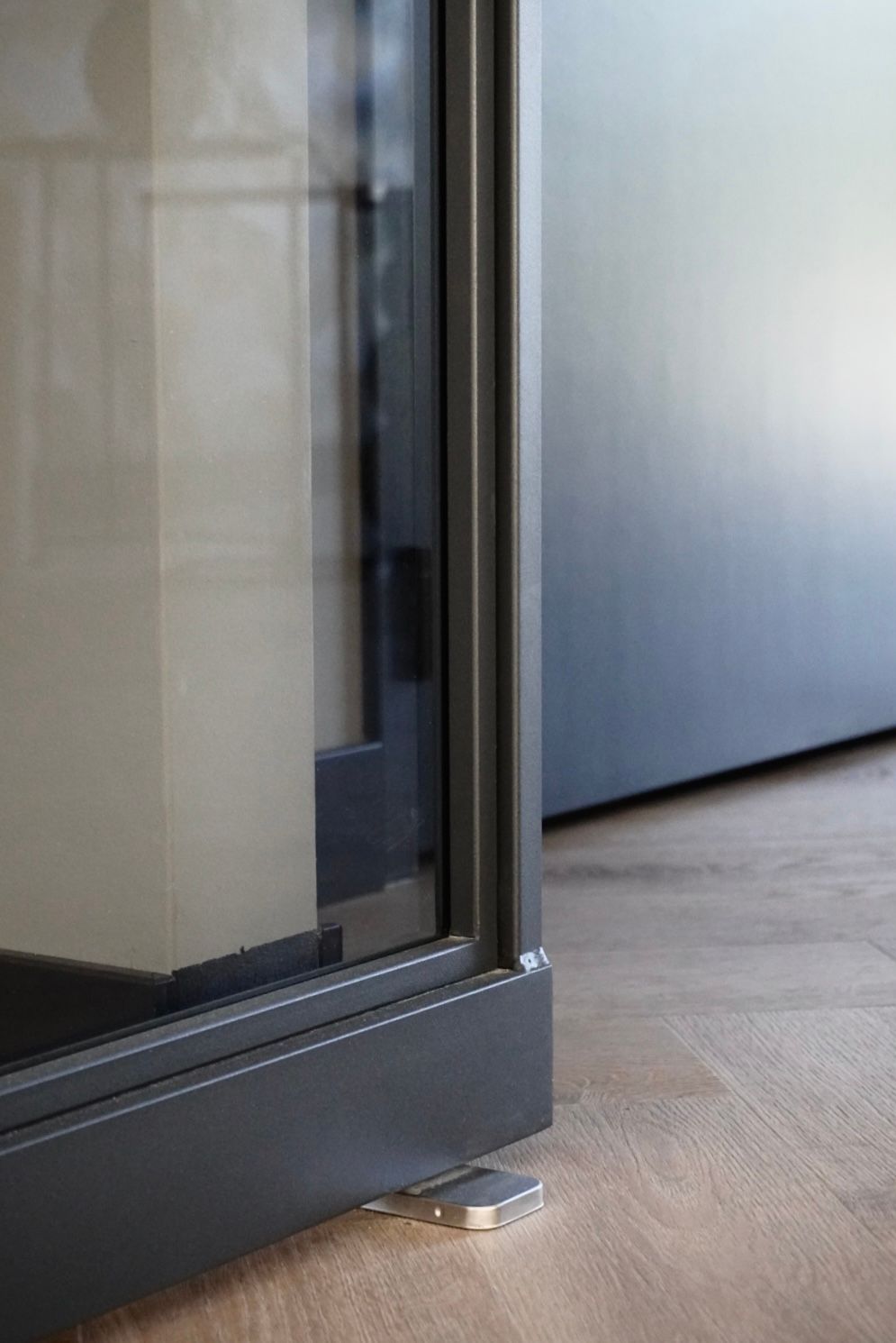 Detail glas, stalen deuren op maat gemaakt Hollemans Homesteel Numansdorp
