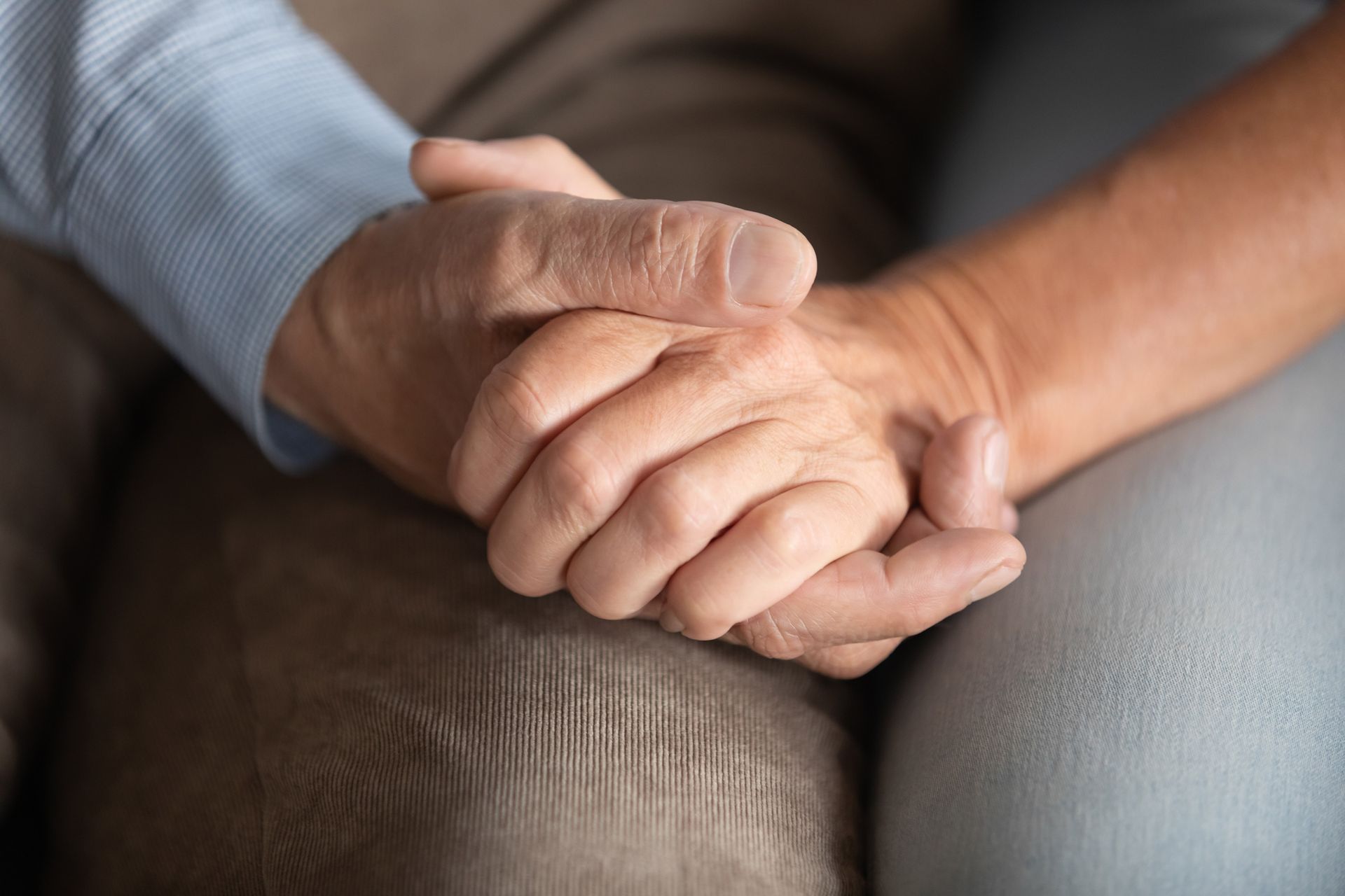 Jewish couples holding hand