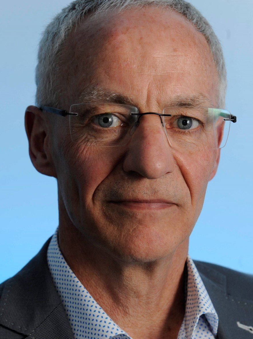 Prof.dr.ir. A.H.M. van Roermund