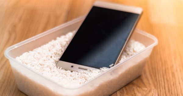 Extent of Water Damage Electronics: Risks, Effects, and Solutions