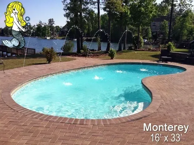 A picture of Monterey swimming pool.