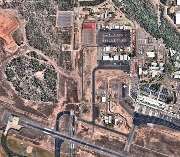 Aerial map of Darwin International Airport's general aviation precinct with the Murphy Road development area outlined in red.