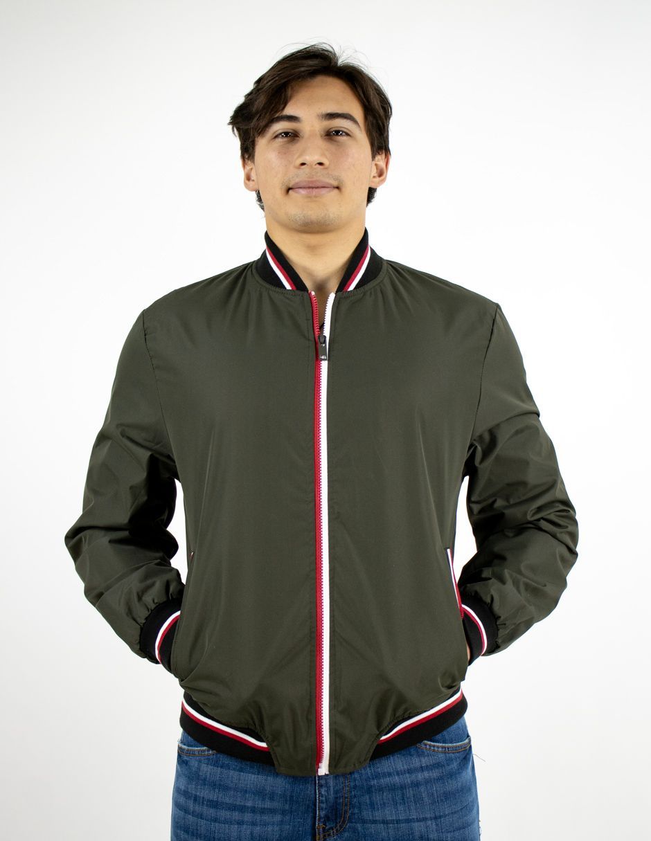 EXCLUSIVO SUBURBIA 260428VERDE Chamarra Furor Bomber Poliester Verde