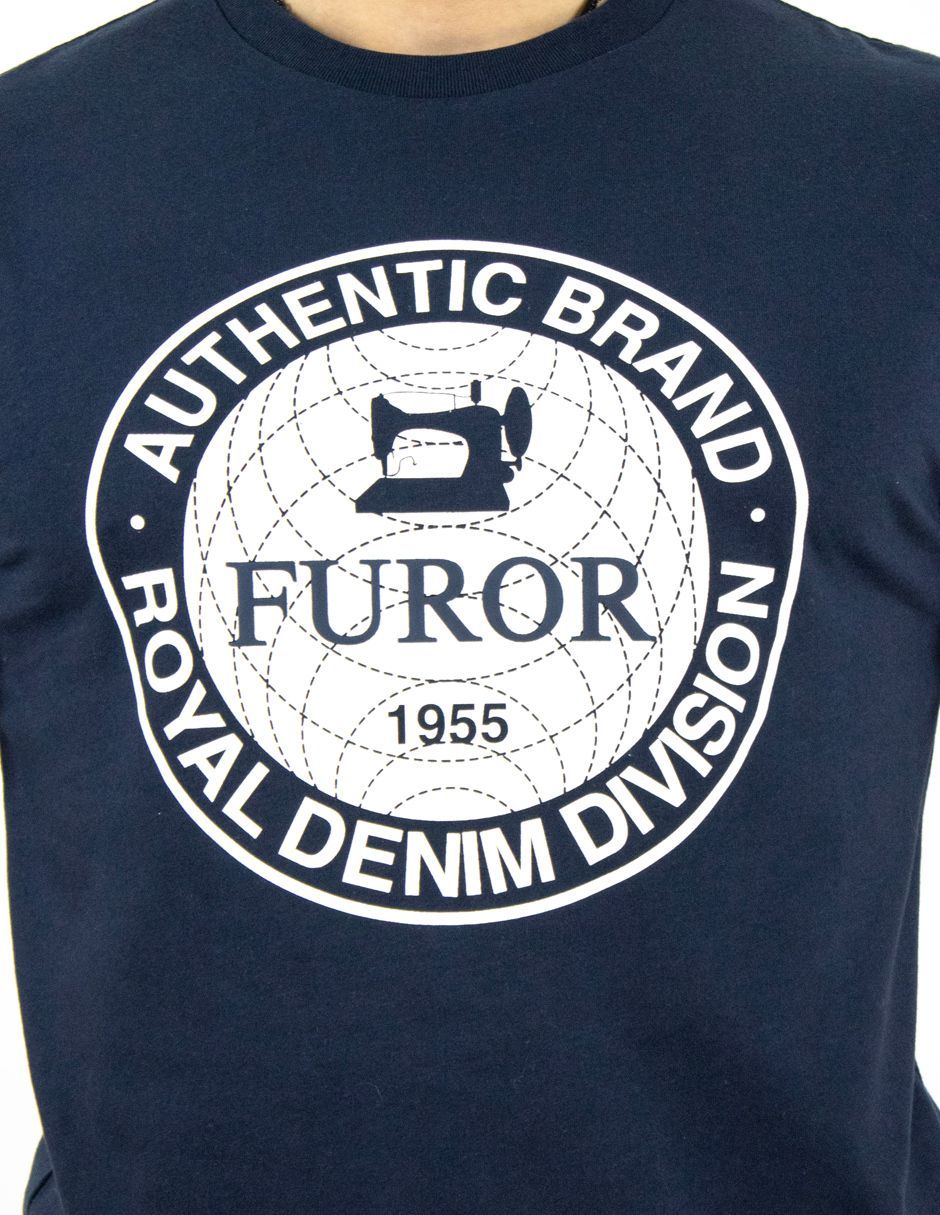 Camiseta azul marino con el logotipo circular blanco de FUROR y el texto 