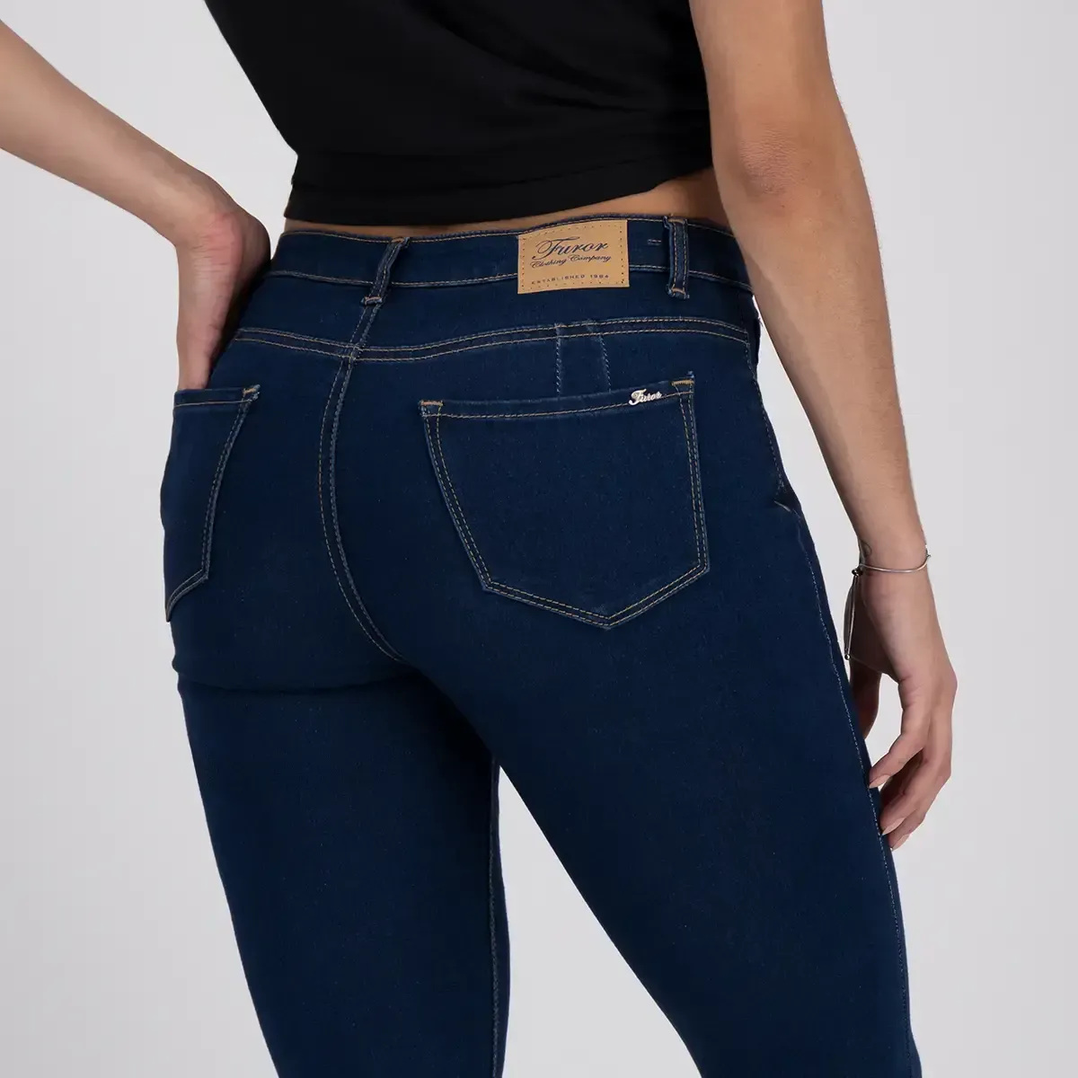 Jeans Furor Stella Dark Índigo