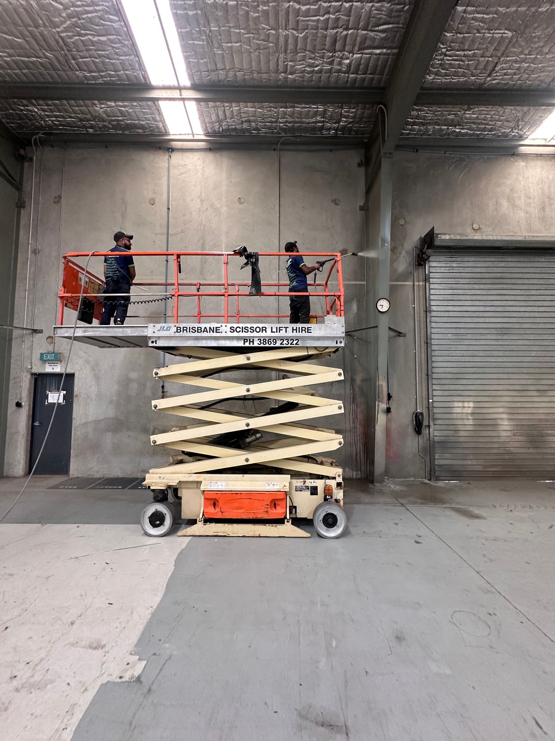 Top Clean Specialist - High-Rise Cleaning