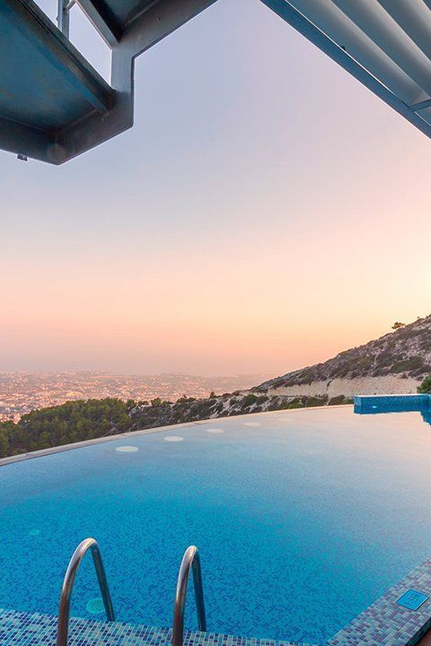 Laddered pool Entry