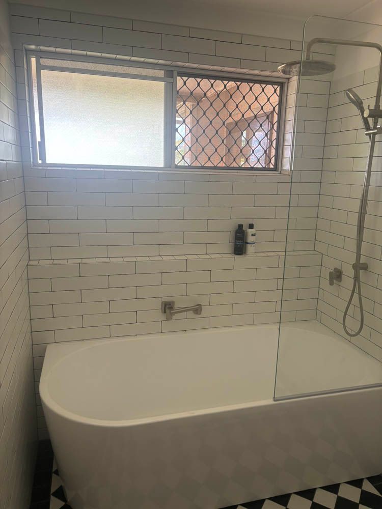 Carpentry | JCON Carpentry & Renovations | Kempsey NSW
Expert carpentry, renovations & deck building. Call Jesse Hawes 0484 308 280