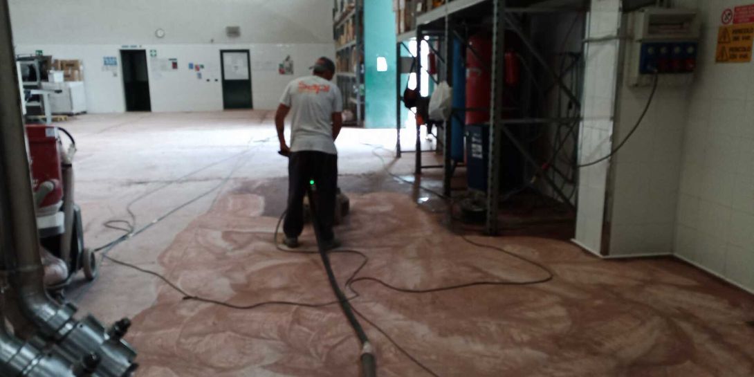 Lavori di pavimentazione