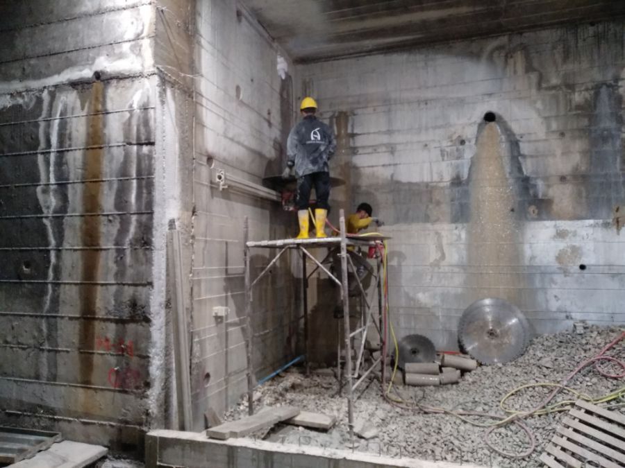 Lavori di carotaggio