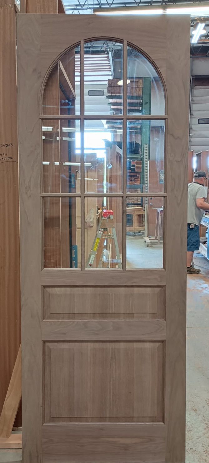 #29217
Framed to finish
Walnut door slab
7/8” SDL bars
Unfinished
Lothian, MD