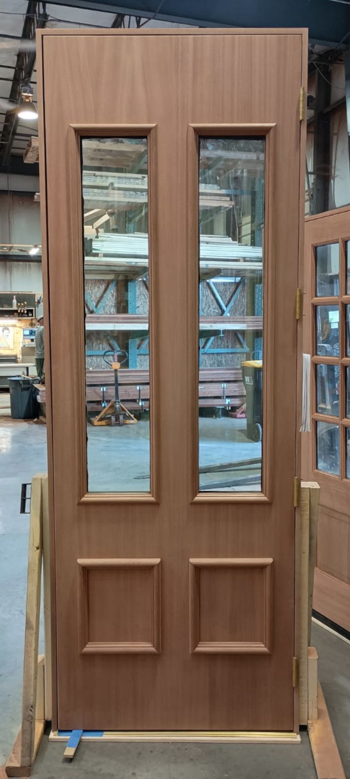 Babbidge #29183
Mahogany flush door with glass & faux panels
New Haven, CT