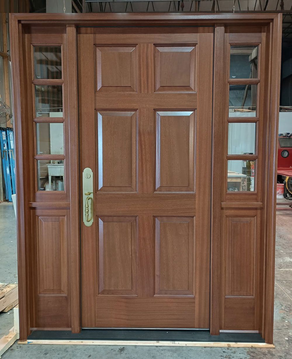 #28984
Mahogany entry door
Finished in Saddle
Princeton, NJ