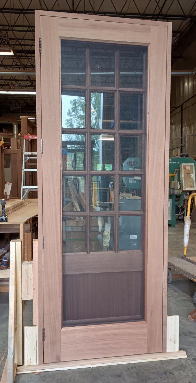 KG/Mowbray #29219
Mahogany door with screen door
Red Oak sill with sill horns
Cold Springs, NY