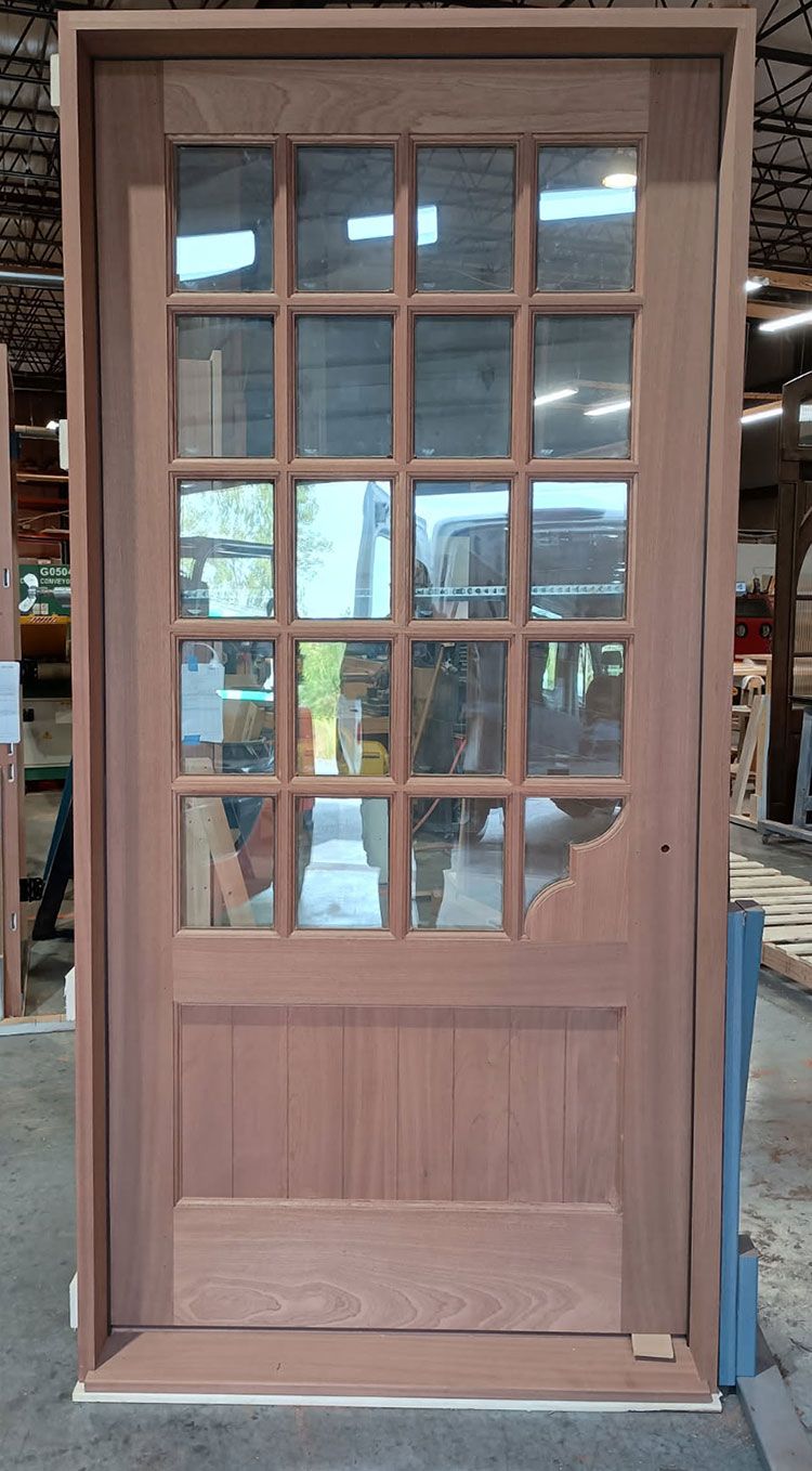 RW Buff #28738
Mahogany door units
Custom fabricated strap hinges
Canadensis, PA