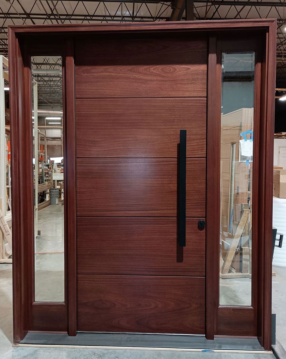 SB builders #28638
Mahogany flush door
Beveled glass
Hoppe contemporary lock system
Custom fabricated pull handles
Finished in Bordeaux
Fairfax Station, VA