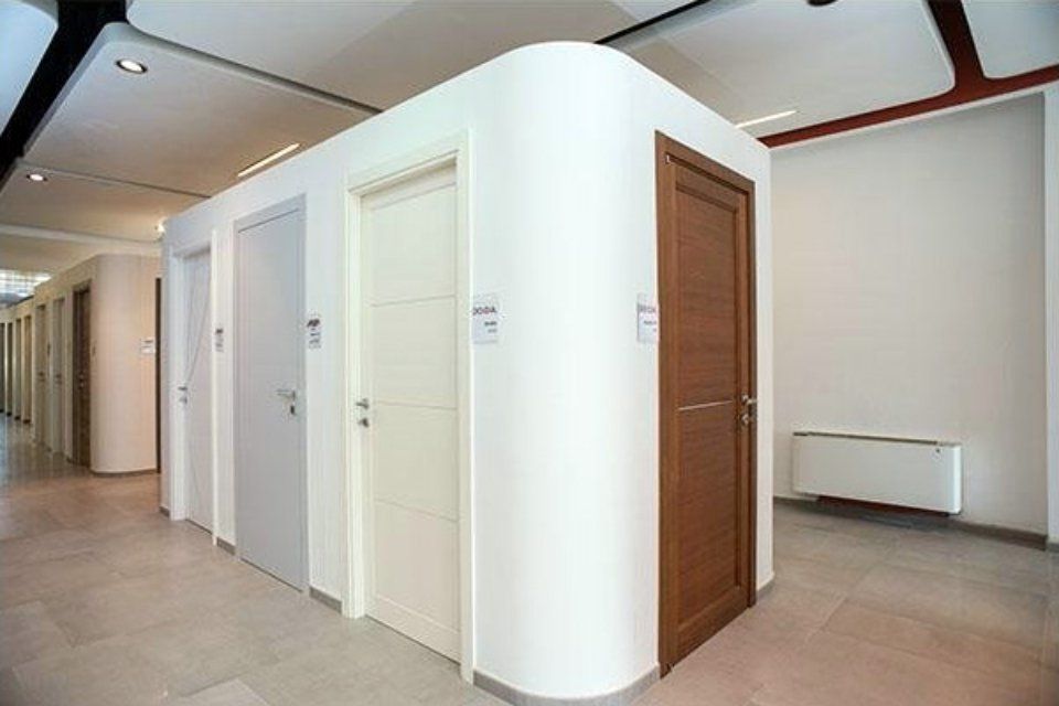 Porte diversi colori
