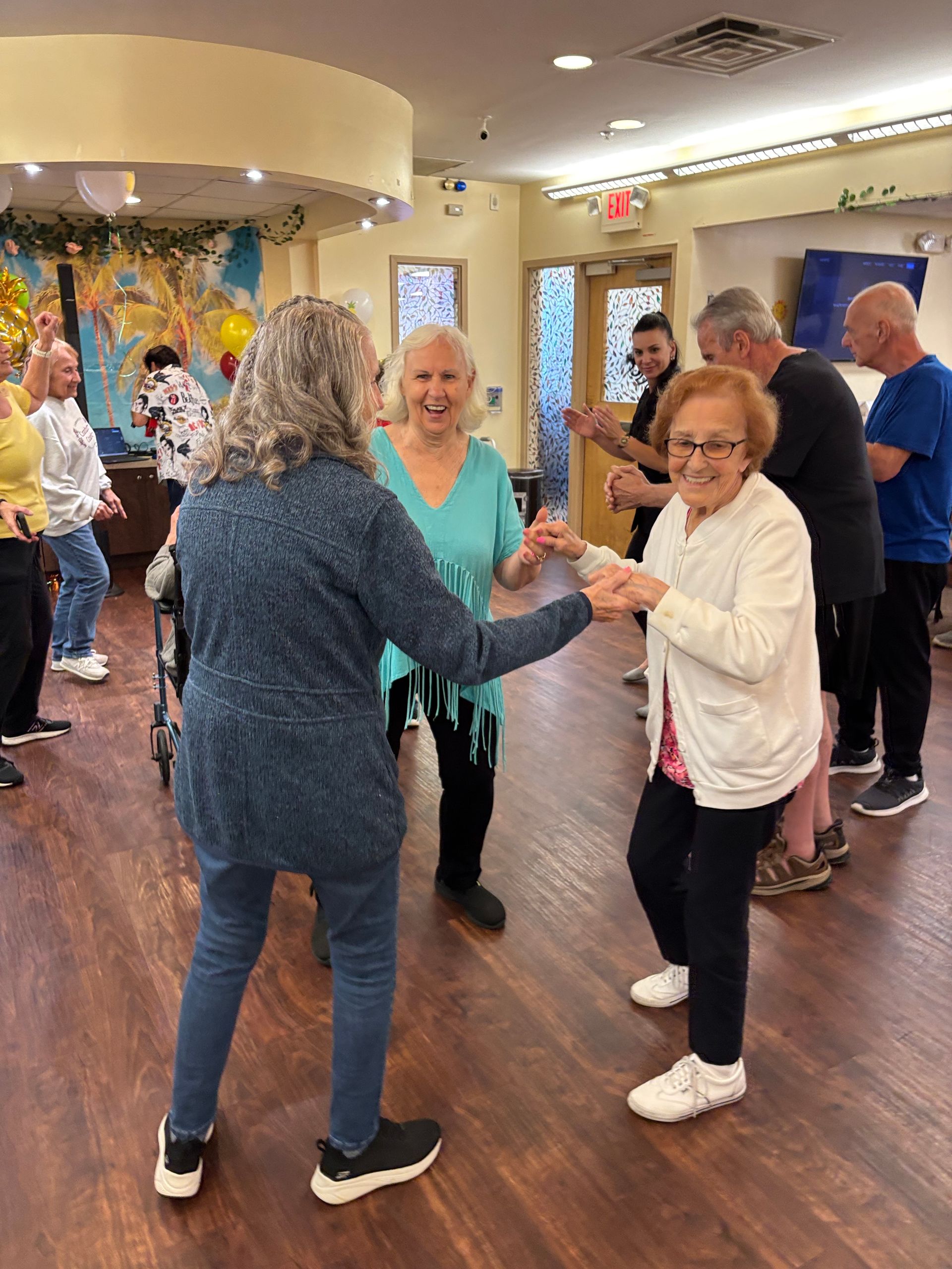 Memory Care Social Club NJ | The Regency Memory Care Club