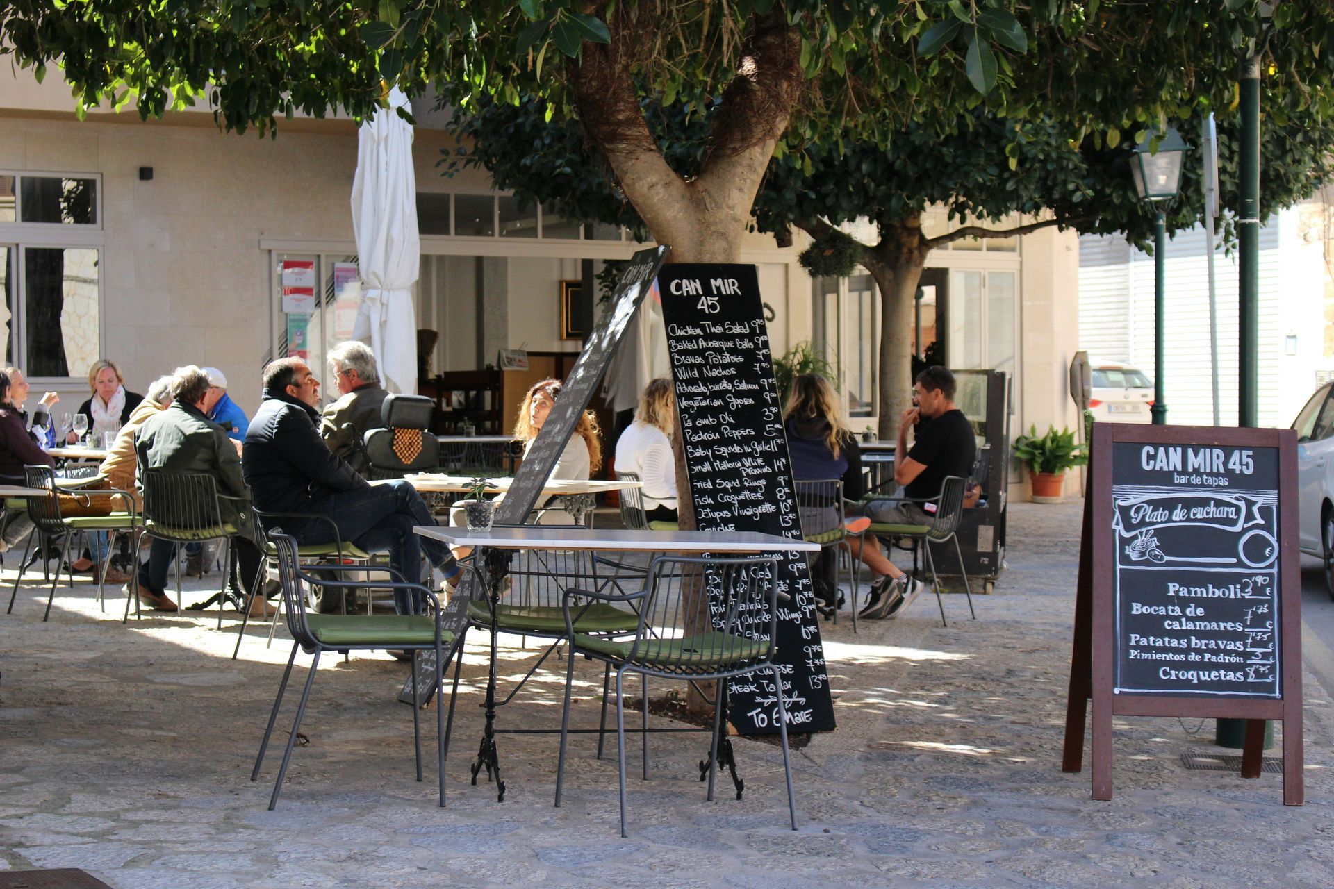 Al Fresco