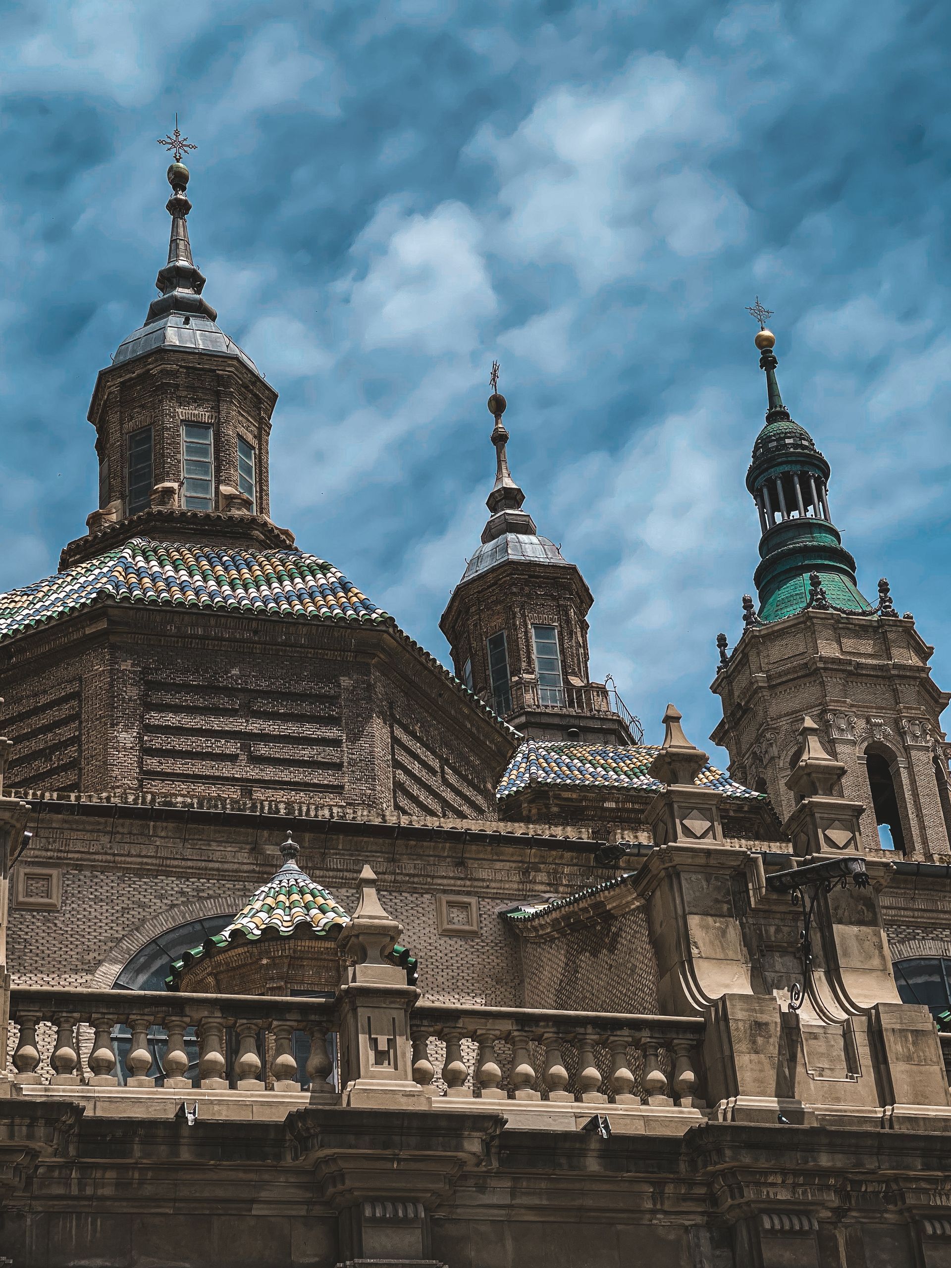 Basílica de Nuestra Señora del Pilar Basílica de Nuestra Señora del Pilar